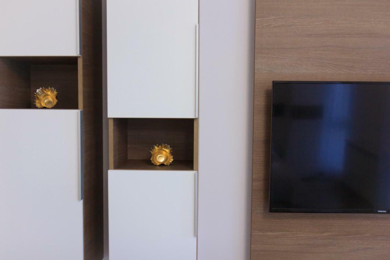 Gold Class Apartment Ams 63 Cluj Napoca Bagian luar foto